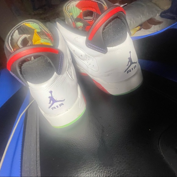 Jordon 6 - Picture 4 of 5